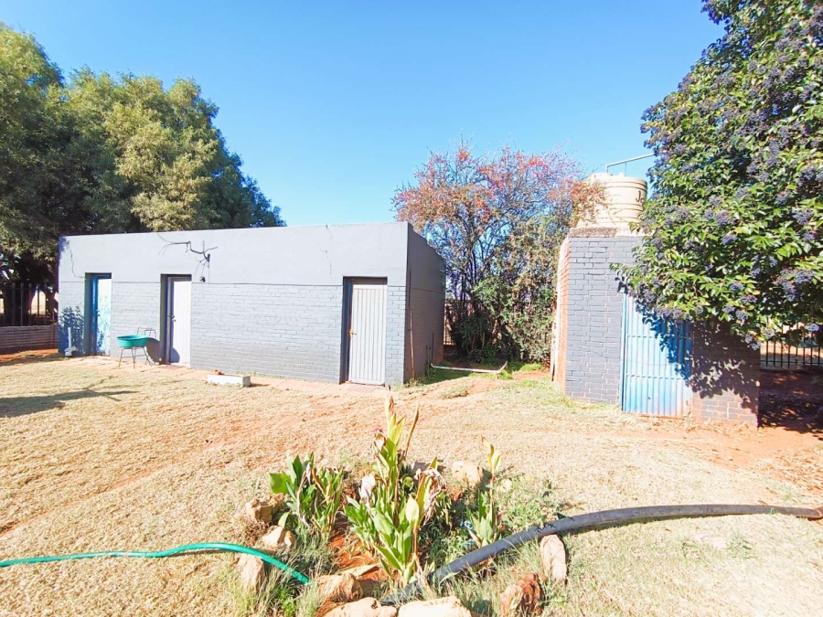 3 Bedroom Property for Sale in Bloemdal Free State
